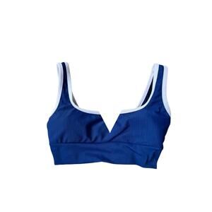 NEW LAINSNOW women kiawah v-cut top in stormy seas